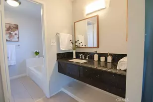 469 S Catalina Ave, Pasadena, CA 91106 - Photo 22