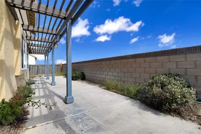 14527 Pony Trail Road, Victorville, CA 92392 - Photo 2