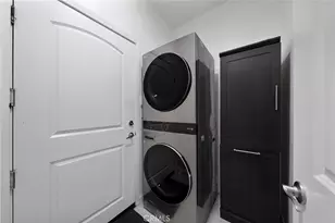 4963 Laurel St, Montclair, CA 91763 - Photo 26