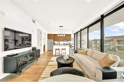 709 E Walnut Street #415, Pasadena, CA 91101 - Photo 2