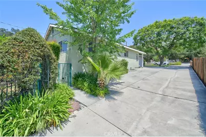 300 W Laurel Avenue, Sierra Madre, CA 91024 - Photo 4
