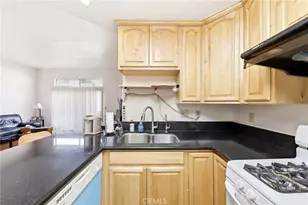 32 Brownfield Ln, Pomona, CA 91766 - Photo 10