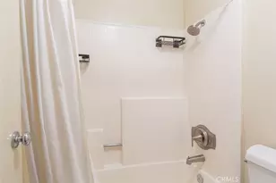 182 W Lemon, Monrovia, CA 91016 - Photo 22