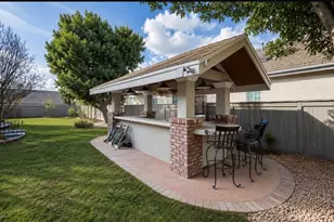915 Edie Dr, Duarte, CA 91010 - Photo 10