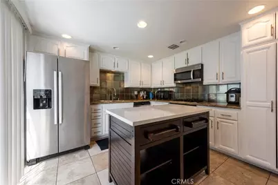 813 N Martel Avenue #2, Los Angeles, CA 90046 - Photo 18