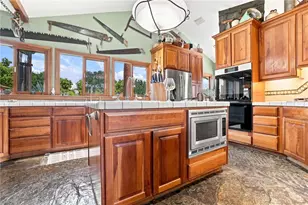 310 S Mountain Ave, Monrovia, CA 91016 - Photo 12