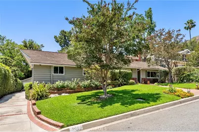 561 Sierra Meadows, Sierra Madre, CA 91024 - Photo 2