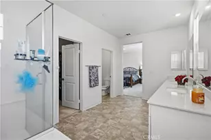 15964 Caterpillar, Fontana, CA 92336 - Photo 38