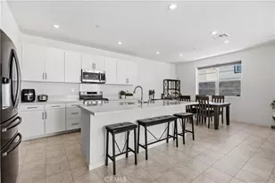 15964 Caterpillar, Fontana, CA 92336 - Photo 14