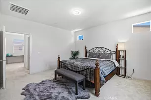 15964 Caterpillar, Fontana, CA 92336 - Photo 36
