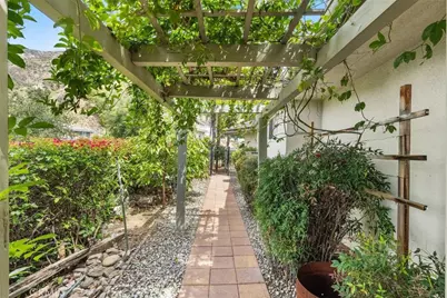 2206 Canyon, Arcadia, CA 91006 - Photo 34