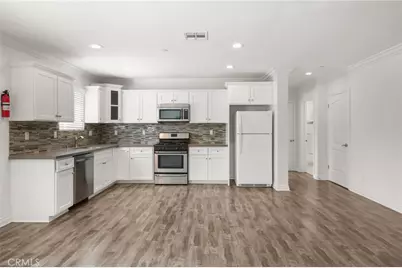 211 S Hoover Street, Los Angeles, CA 90004 - Photo 12