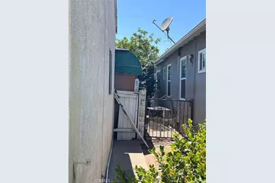 293 Blackshear Avenue, East Los Angeles, CA 90022 - Photo 4