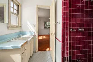1569 Midvale Ave, Los Angeles, CA 90024 - Photo 24