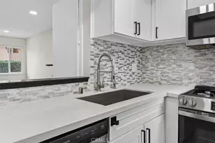 521 W 9th St, Upland, CA 91786 - Photo 10