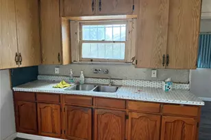 11402 Basye, El Monte, CA 91732 - Photo 4