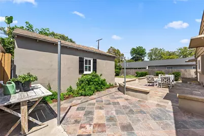 2205 Las Lunas, Pasadena, CA 91107 - Photo 18