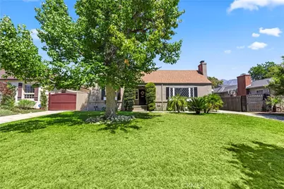 2205 Las Lunas, Pasadena, CA 91107 - Photo 2
