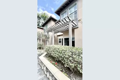 690 S Marengo Avenue #6, Pasadena, CA 91106 - Photo 2