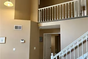 40205 White Leaf, Murrieta, CA 92562 - Photo 2