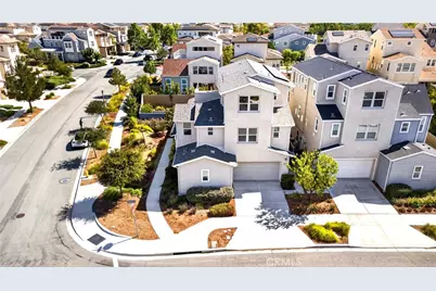 125 Source, Irvine, CA 92618 - Photo 2