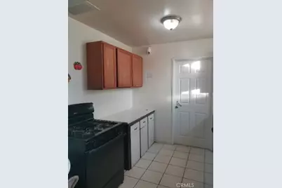 15357 Walnut, Hesperia, CA 92345 - Photo 14