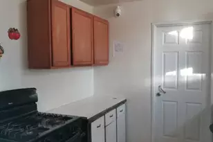 15357 Walnut, Hesperia, CA 92345 - Photo 14