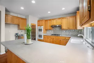 19106 Stagecoach Ln, Riverside, CA 92508 - Photo 8