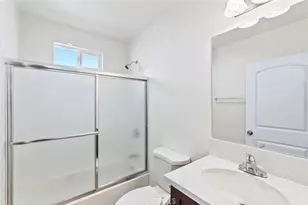 136 N Rampart Blvd, Los Angeles, CA 90026 - Photo 46