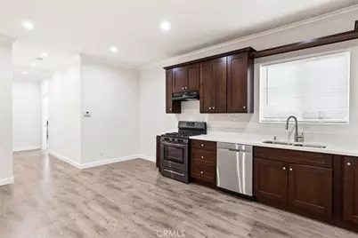 136 N Rampart Boulevard, Los Angeles, CA 90026 - Photo 4