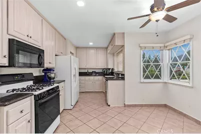910 E Dalton, Glendora, CA 91741 - Photo 10