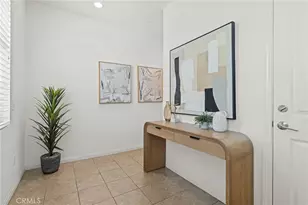 902 N Botanica Ln, Azusa, CA 91702 - Photo 2