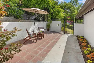 1707 Upperton, Los Angeles, CA 90042 - Photo 22