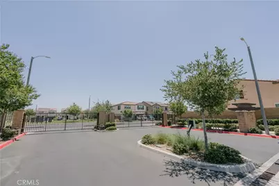 560 E Vodden, Rialto, CA 92376 - Photo 14