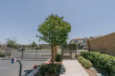 560 E Vodden, Rialto, CA 92376 - Photo 12