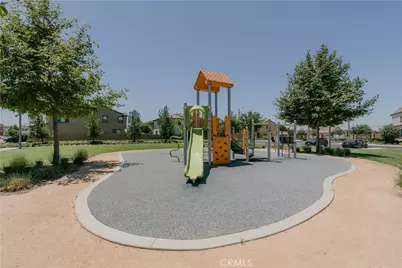 560 E Vodden, Rialto, CA 92376 - Photo 18