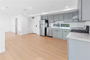 176 N Catalina Ave, Pasadena, CA 91106 - Photo 4