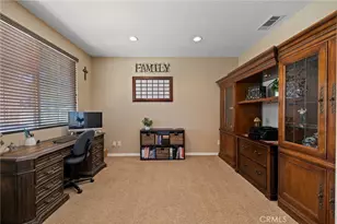 4813 Sanderling Way, Fontana, CA 92336 - Photo 16