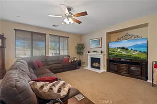 4813 Sanderling Way, Fontana, CA 92336 - Photo 18