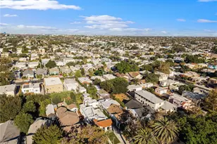 2932 Edgehill Dr, Los Angeles, CA 90018 - Photo 38