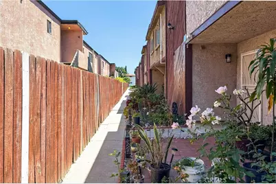 11837 Ferris #K, El Monte, CA 91732 - Photo 2