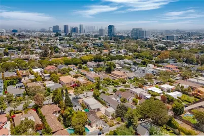 858 Harvard Street, Santa Monica, CA 90403 - Photo 30