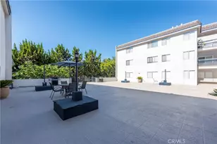 497 S El Molino Ave, Pasadena, CA 91101 - Photo 26