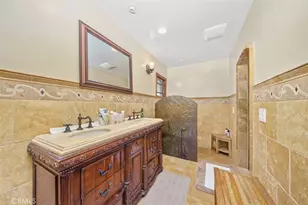 24405 Fuerte Rd, Temecula, CA 92590 - Photo 16