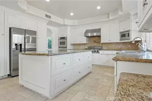 5128 Avenida Hacienda, Tarzana, CA 91356 - Photo 16