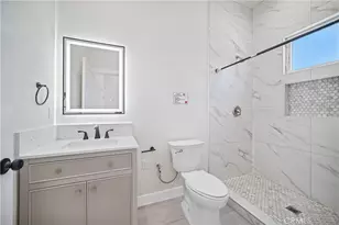 1956 N Ontario St, Burbank, CA 91505 - Photo 20