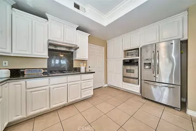 2577 Mountain Avenue, Duarte, CA 91010 - Photo 18