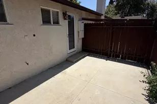 2025 Lovila Ln, Altadena, CA 91001 - Photo 16