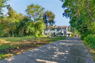 275 Arbolada Dr, Arcadia, CA 91006 - Photo 46