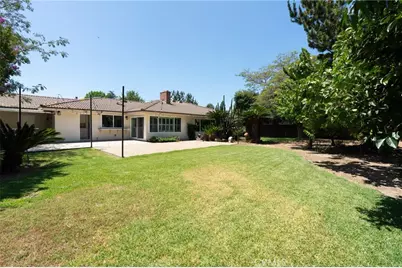 333 W Wistaria Avenue, Arcadia, CA 91007 - Photo 32